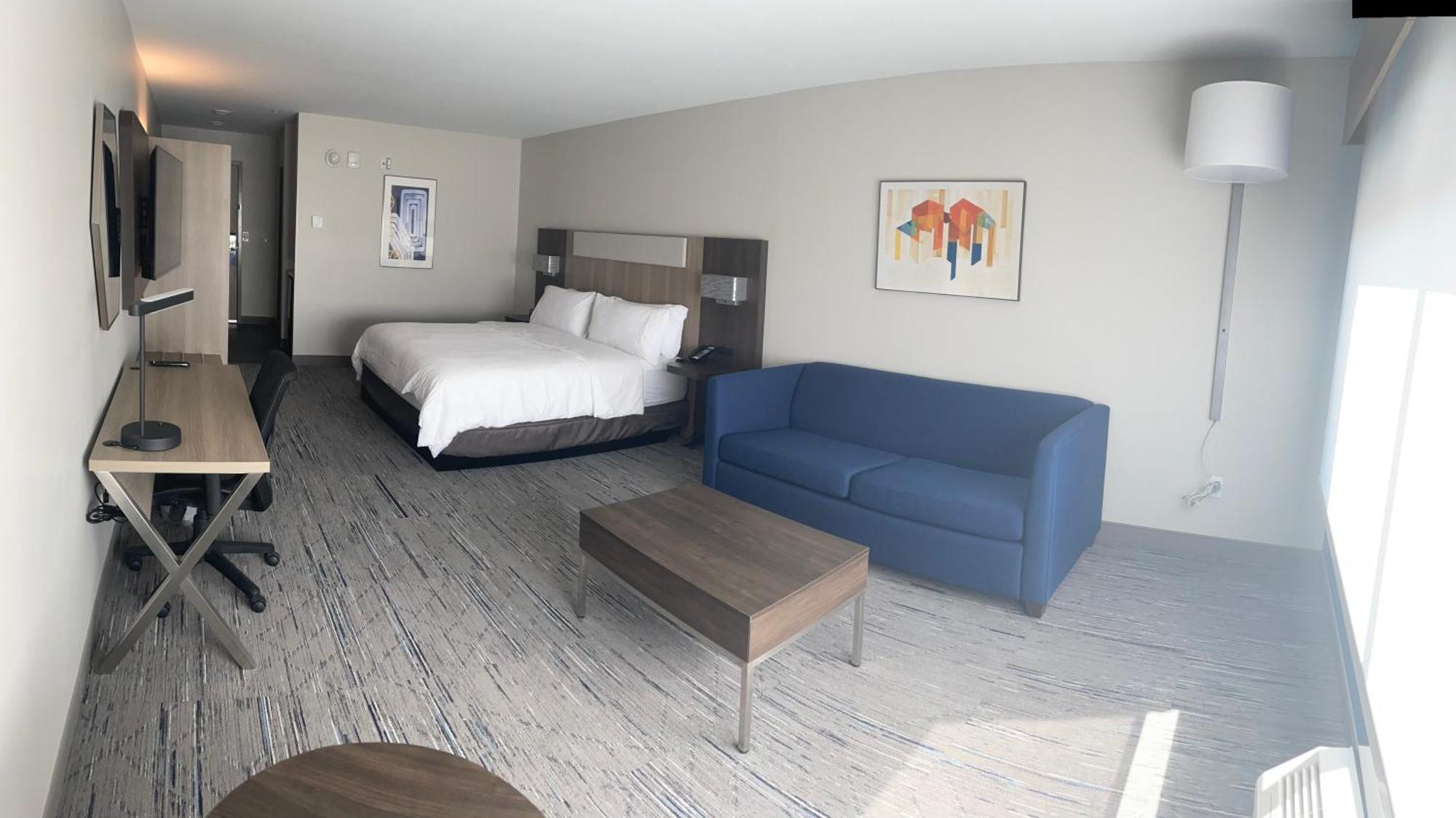 Holiday Inn Express & Suites Muskegon - Grand Haven By Ihg Exterior photo