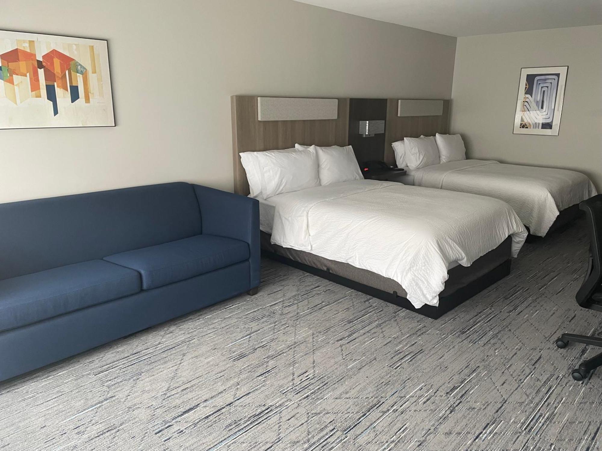 Holiday Inn Express & Suites Muskegon - Grand Haven By Ihg Exterior photo