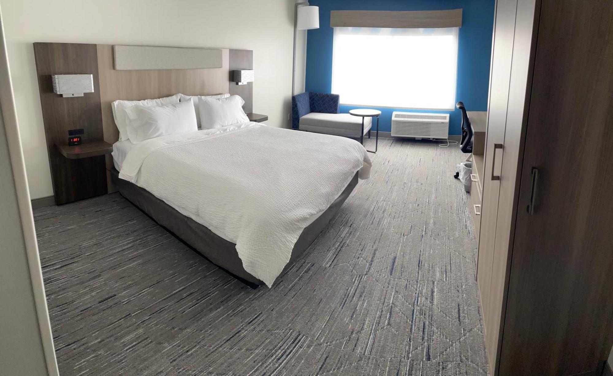 Holiday Inn Express & Suites Muskegon - Grand Haven By Ihg Exterior photo