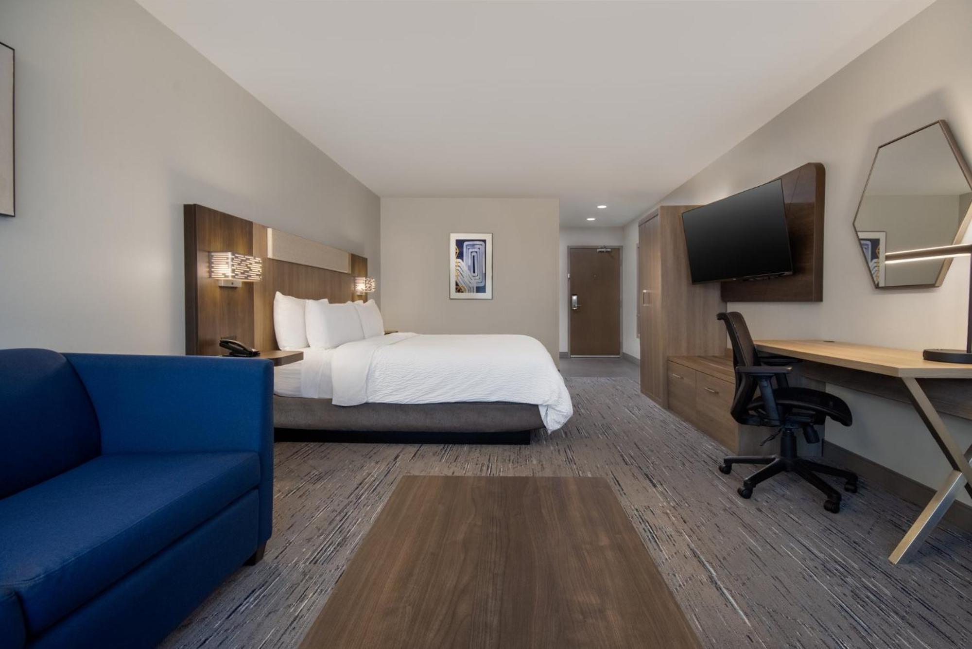 Holiday Inn Express & Suites Muskegon - Grand Haven By Ihg Exterior photo